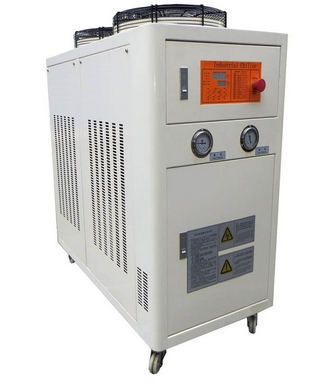 水冷箱式冷水機(jī)組5p 水冷箱式冷水機(jī)組5p